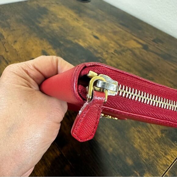 Prada Triangle Saffiano Leather Long Wallet Red W/ Certificate of Authenticity - Picture 7 of 14